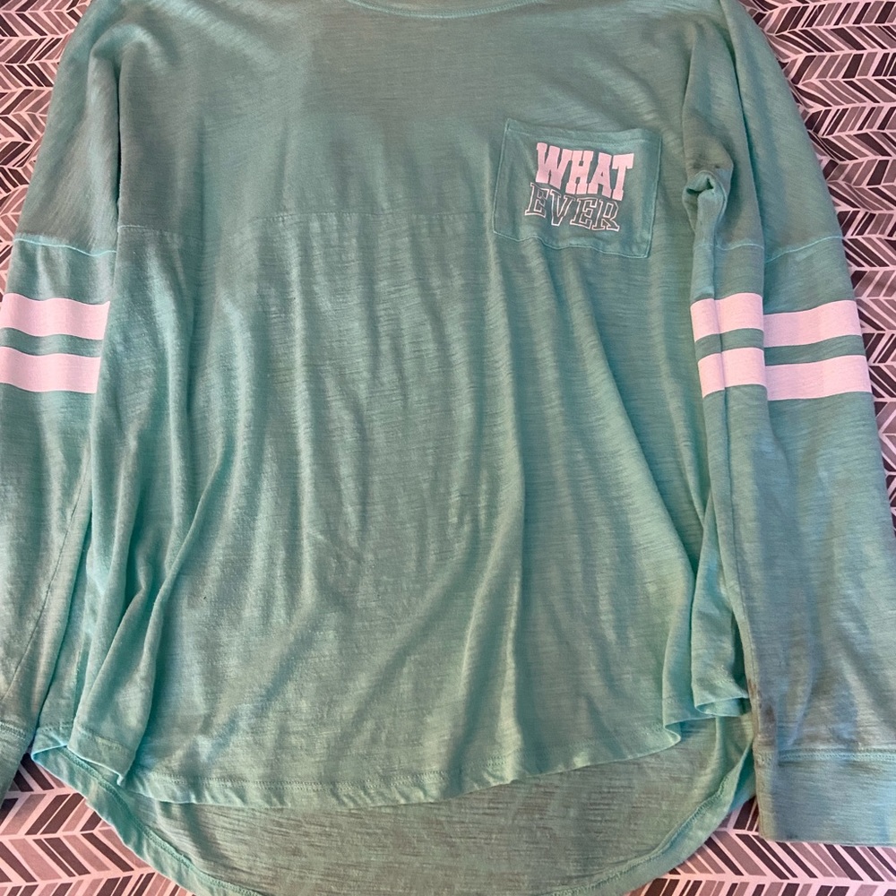 comfortable long sleeve shirt , size XL.